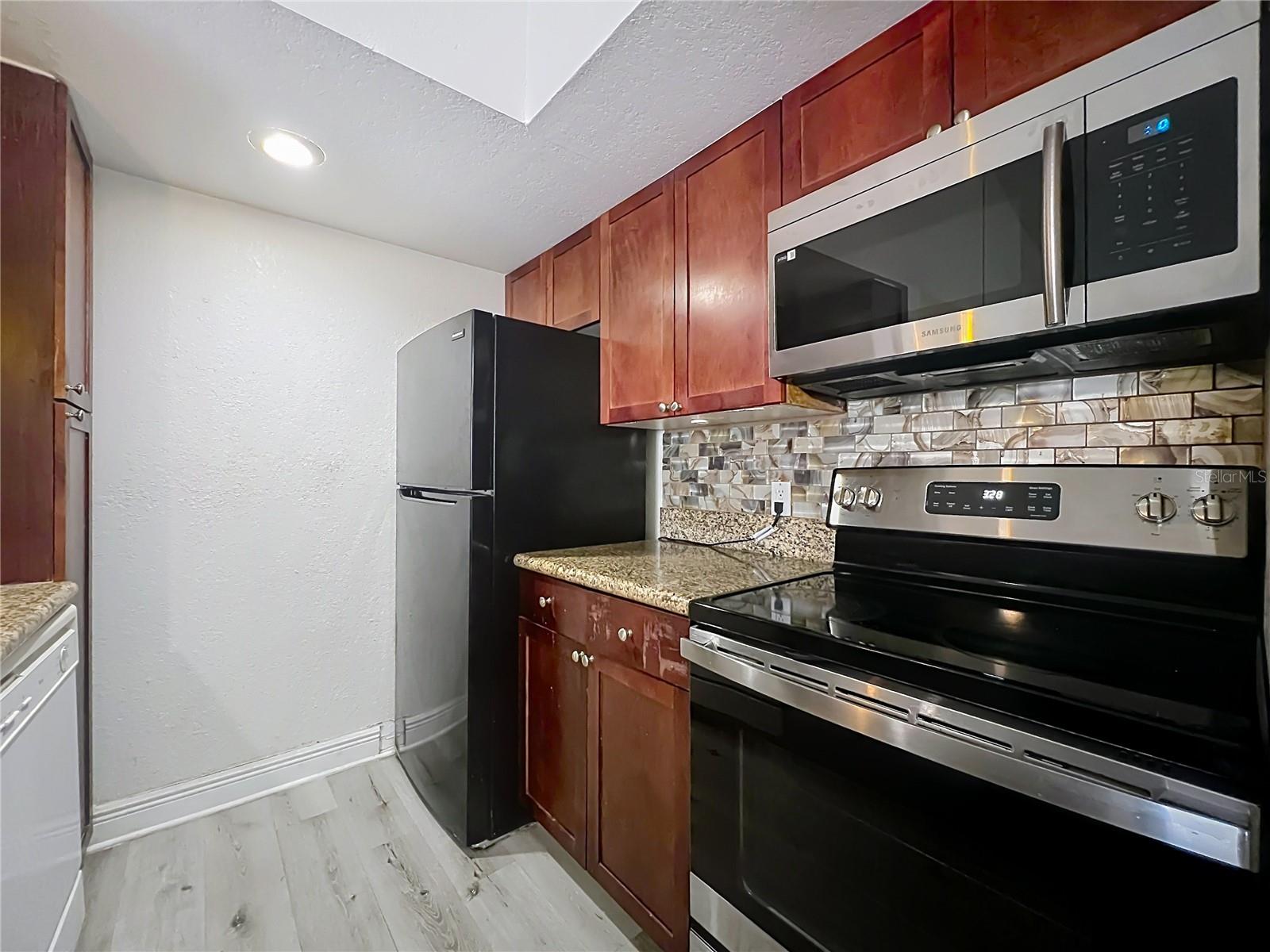 5116 CONROY ROAD, #23, Orlando, FL 32811