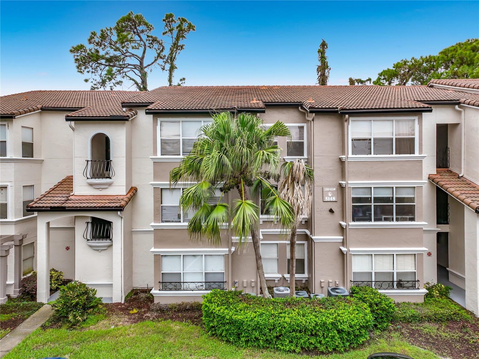 5116 CONROY ROAD, #23, Orlando, FL 32811 5116 CONROY ROAD, #23, Orlando, FL 32811