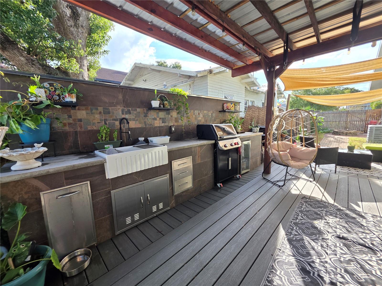118 S WATERLOO AVENUE, Lakeland, FL 33801