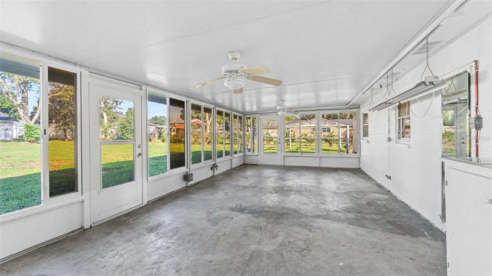 6739 FARRIS DRIVE, Lakeland, FL 33811