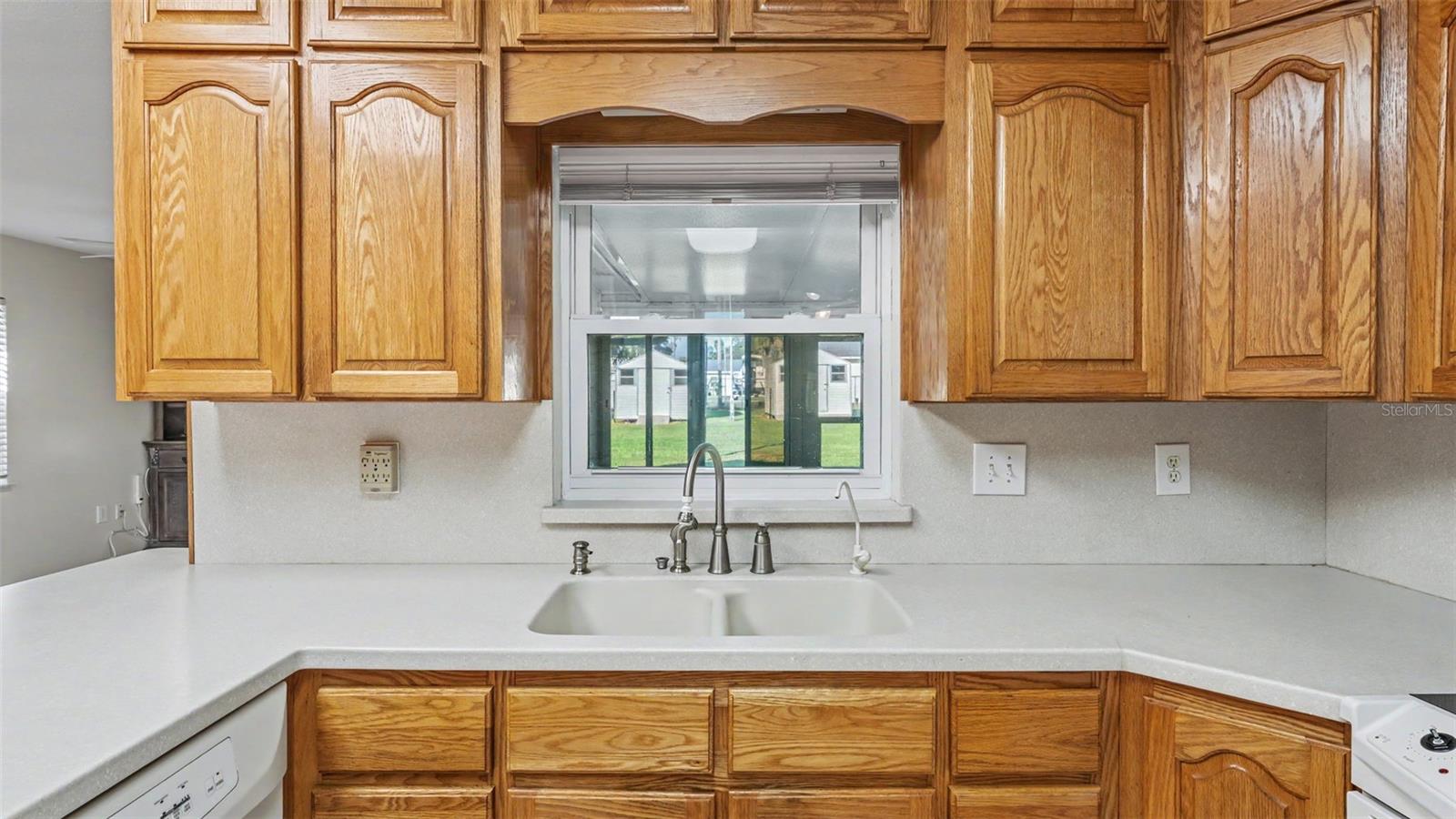 6739 FARRIS DRIVE, Lakeland, FL 33811