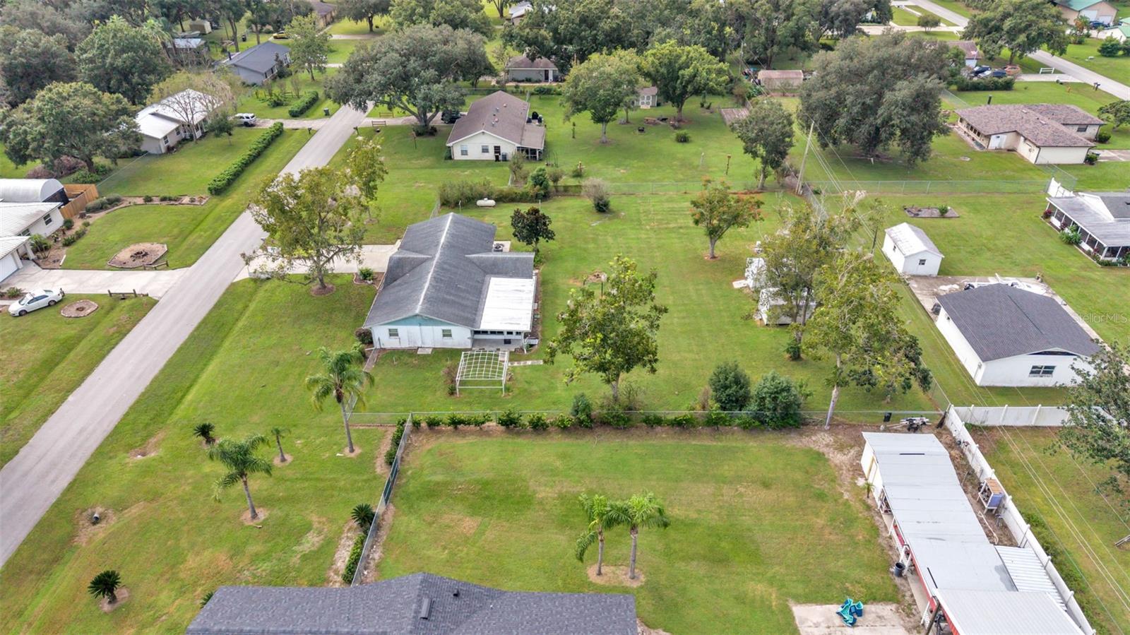 6739 FARRIS DRIVE, Lakeland, FL 33811