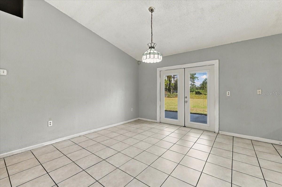107 FLORIDA GRACKLE COURT, Frostproof, FL 33843