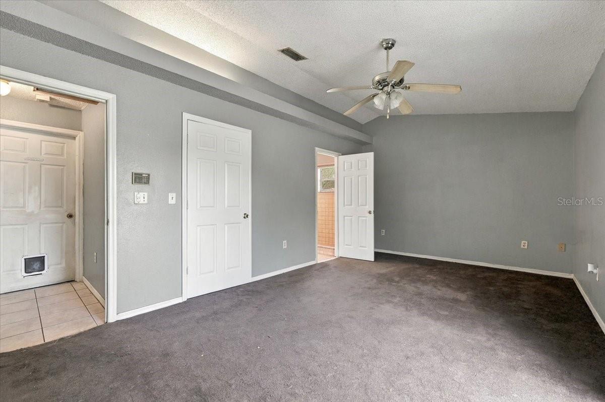 107 FLORIDA GRACKLE COURT, Frostproof, FL 33843