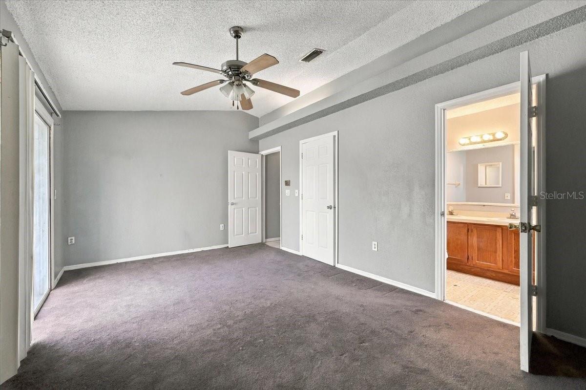 107 FLORIDA GRACKLE COURT, Frostproof, FL 33843