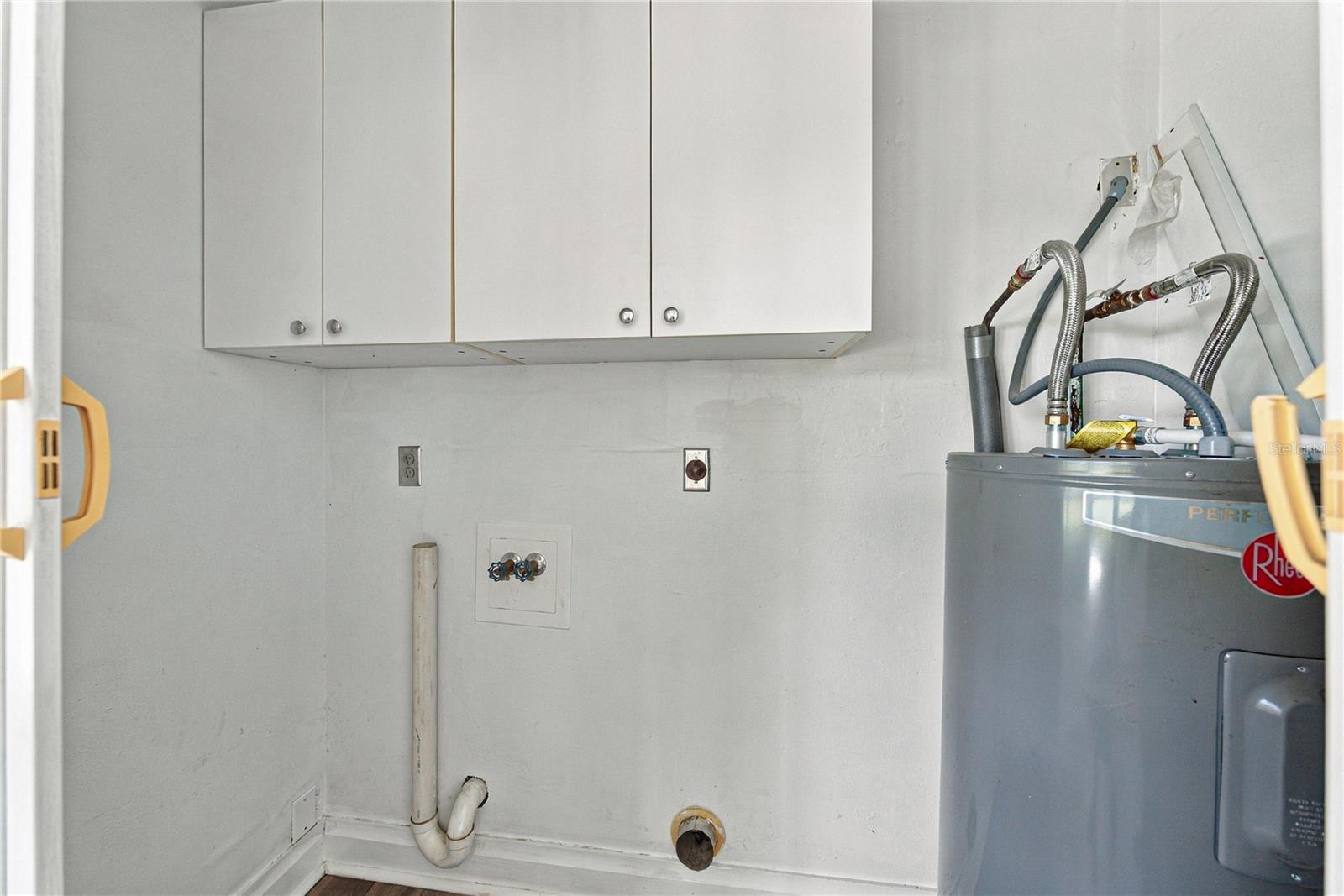Laundry off of sunroom