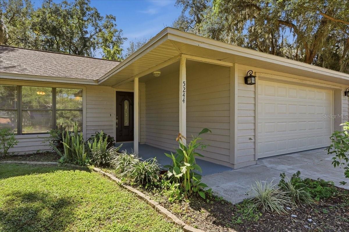 Fresh Exterior Paint in 2026. Nice covered front entry. Fresh Exterior Paint in 2026. Nice covered front entry.