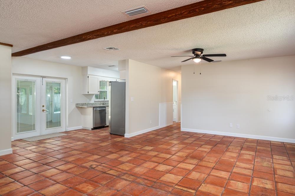 525 S TANGERINE COURT, Eagle Lake, FL 33839 525 S TANGERINE COURT, Eagle Lake, FL 33839