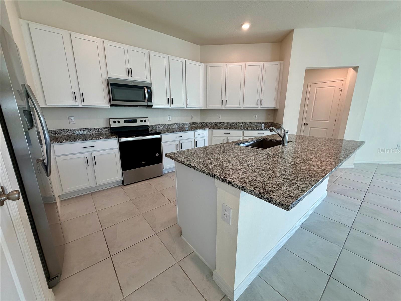 240 SUMMERLIN LOOP, Haines City, FL 33844