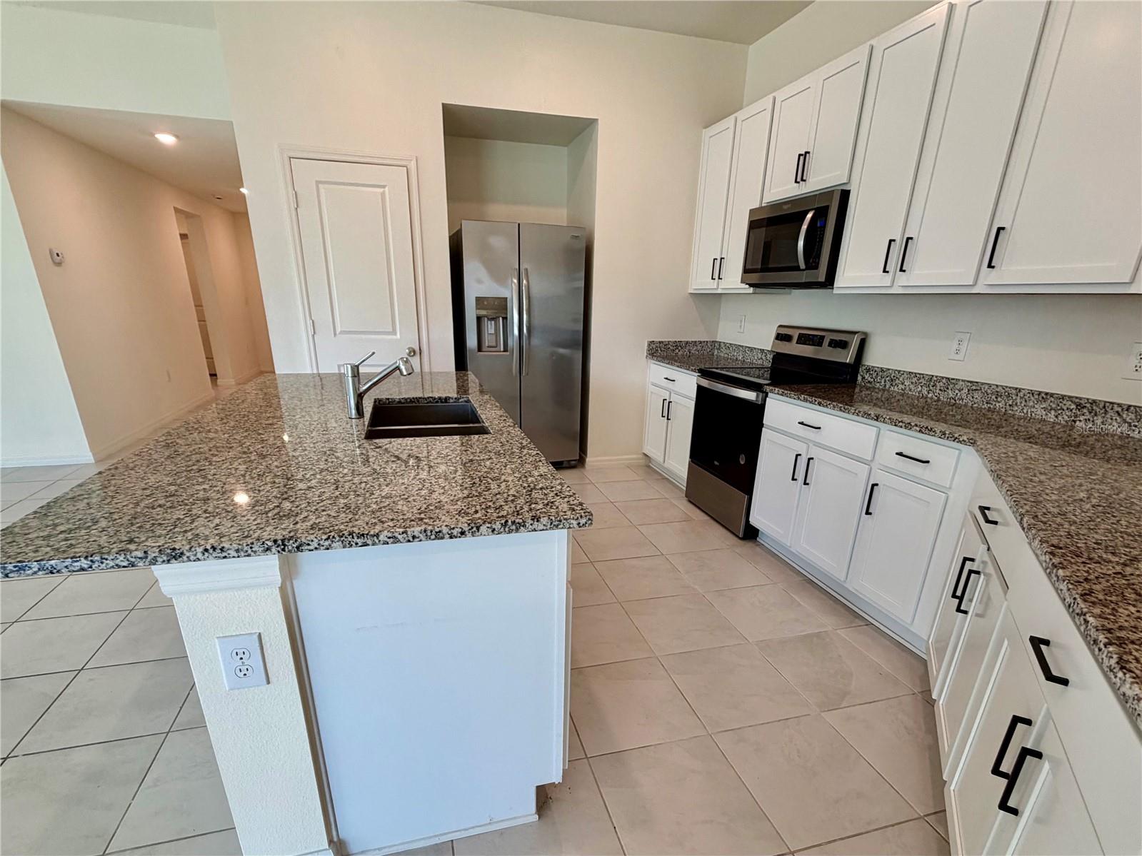 240 SUMMERLIN LOOP, Haines City, FL 33844