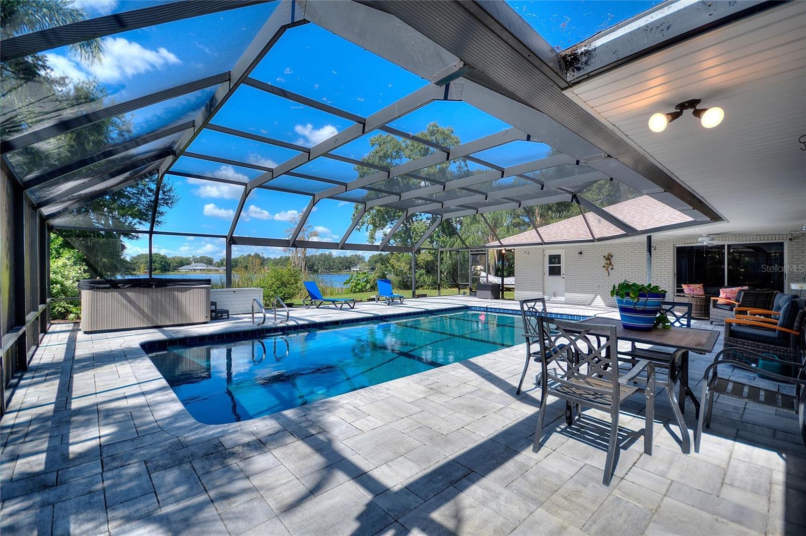 251 LAKE LINK, Winter Haven, FL 33884