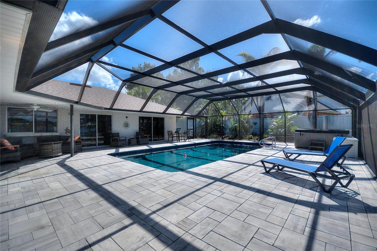 251 LAKE LINK, Winter Haven, FL 33884