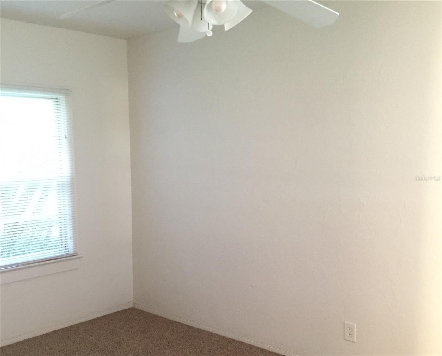 124 BASSEDENA CIRCLE S, Lakeland, FL 33805