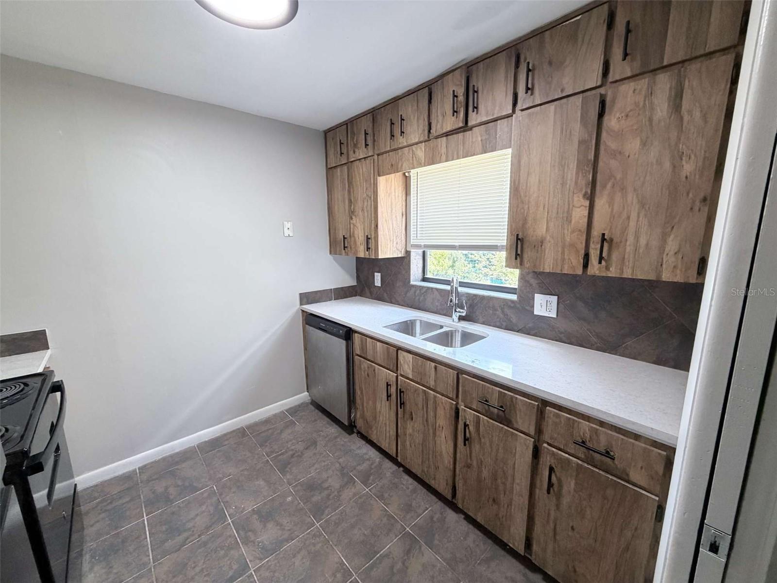 3584 RAINTREE CIRCLE, Lakeland, FL 33803