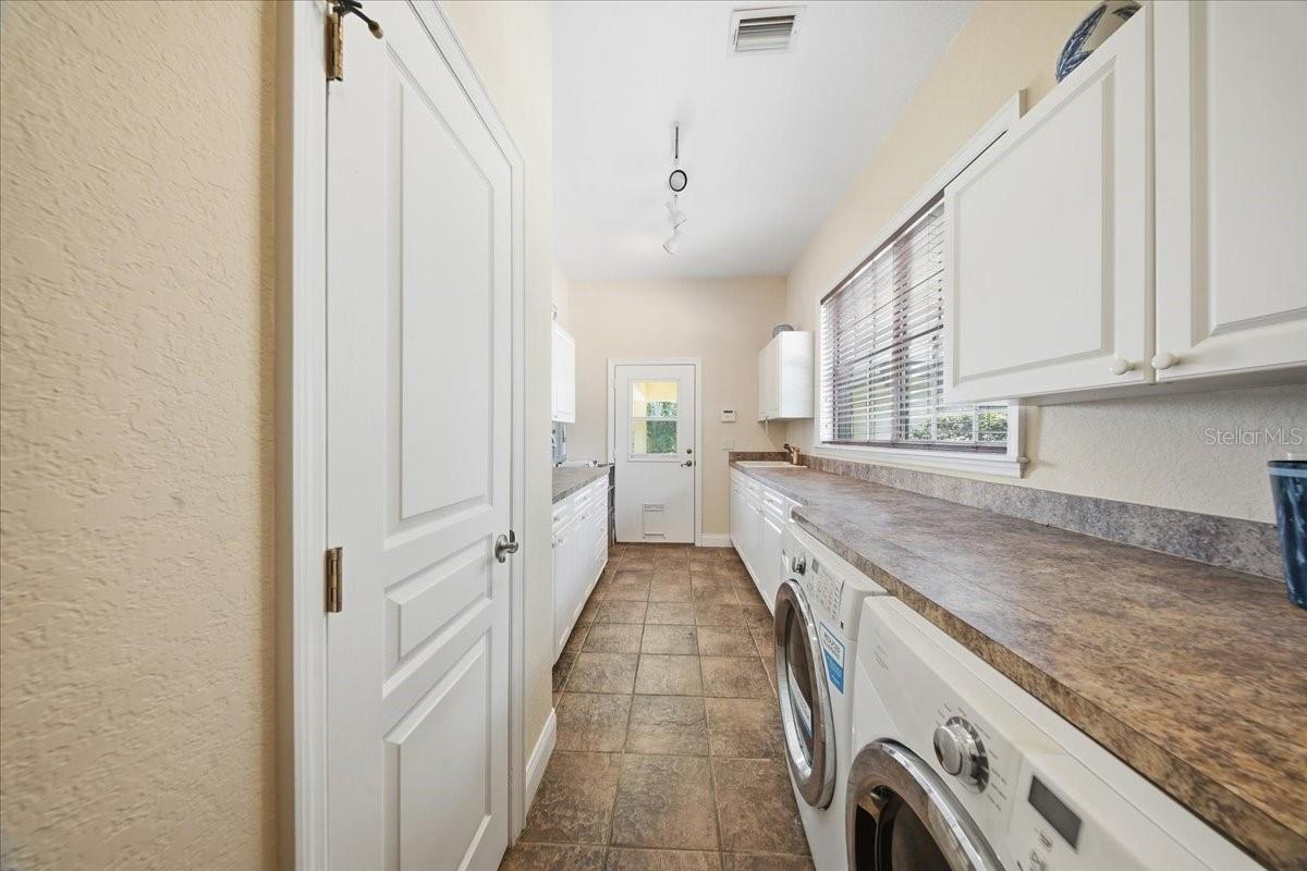 6815 CONLEY DRIVE, Polk City, FL 33868