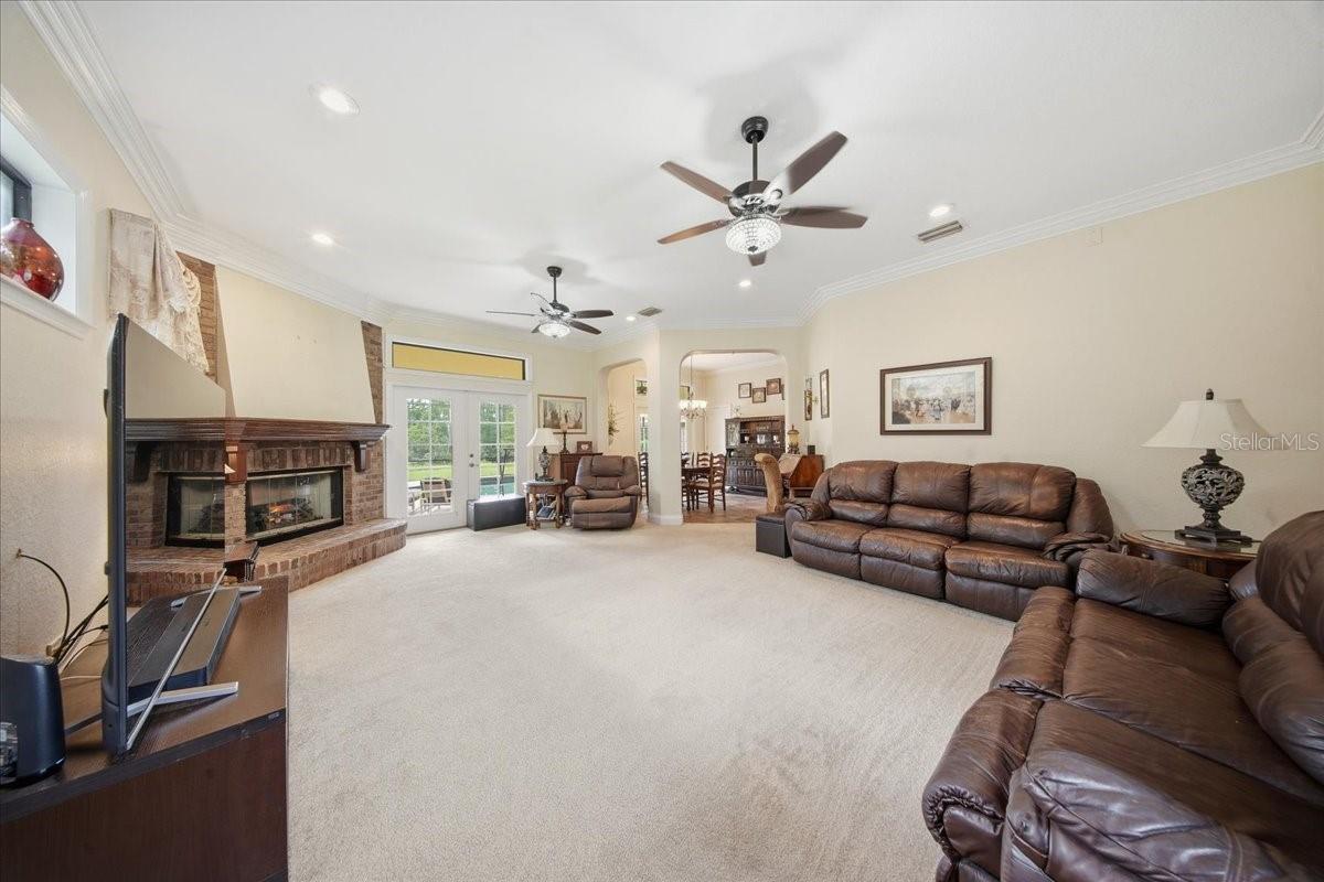 6815 CONLEY DRIVE, Polk City, FL 33868