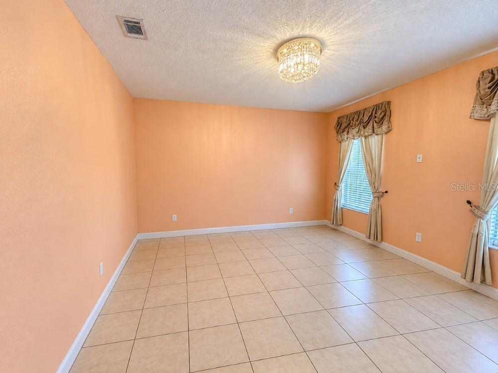 8166 WOODVINE CIRCLE, Lakeland, FL 33810