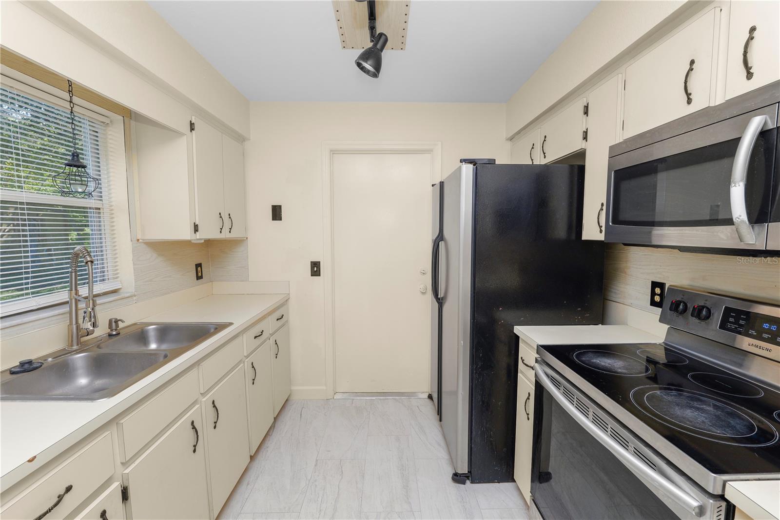 3621 WAYNE ROAD, Lakeland, FL 33810