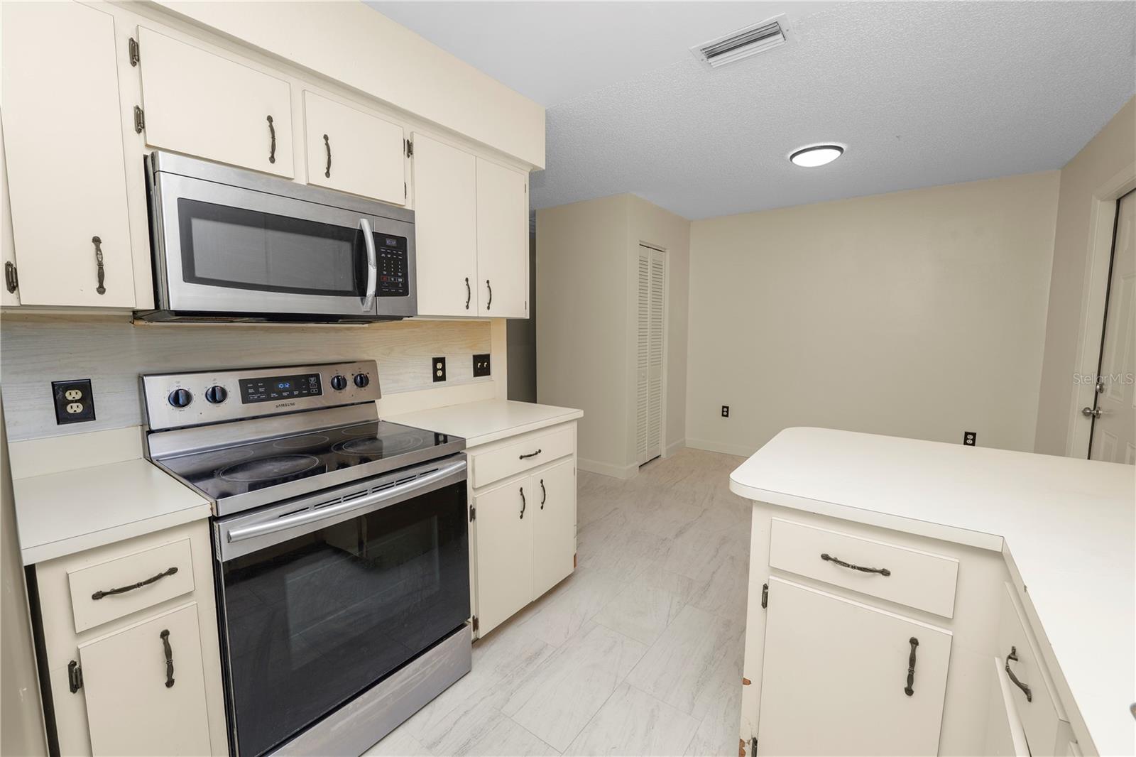 3621 WAYNE ROAD, Lakeland, FL 33810