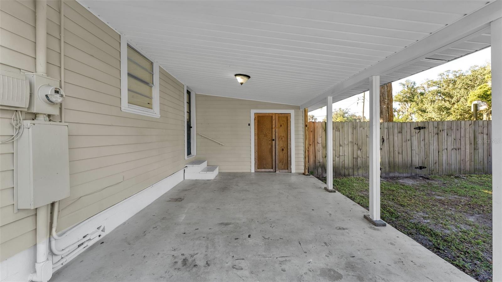 112 8TH STREET NE, Fort Meade, FL 33841