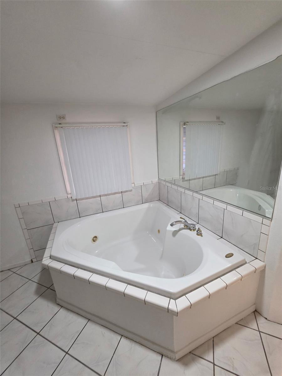 213 4TH JPV STREET, Winter Haven, FL 33880
