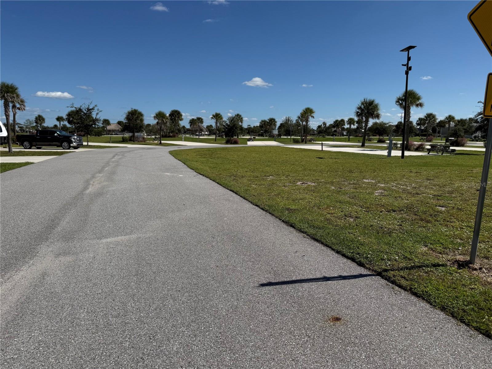 Resort Internal Road (Common)
