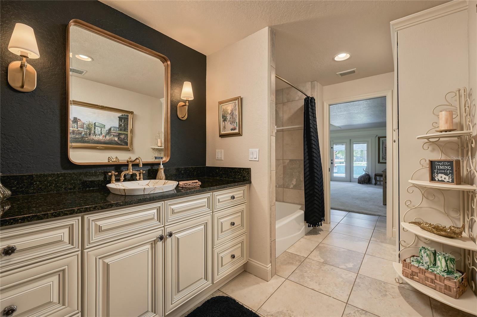 460 HOWARD AVENUE, Lakeland, FL 33815