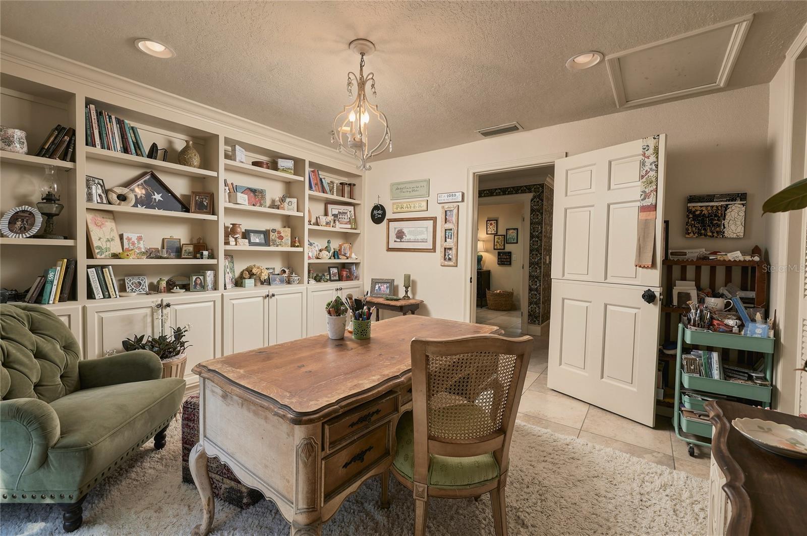 460 HOWARD AVENUE, Lakeland, FL 33815