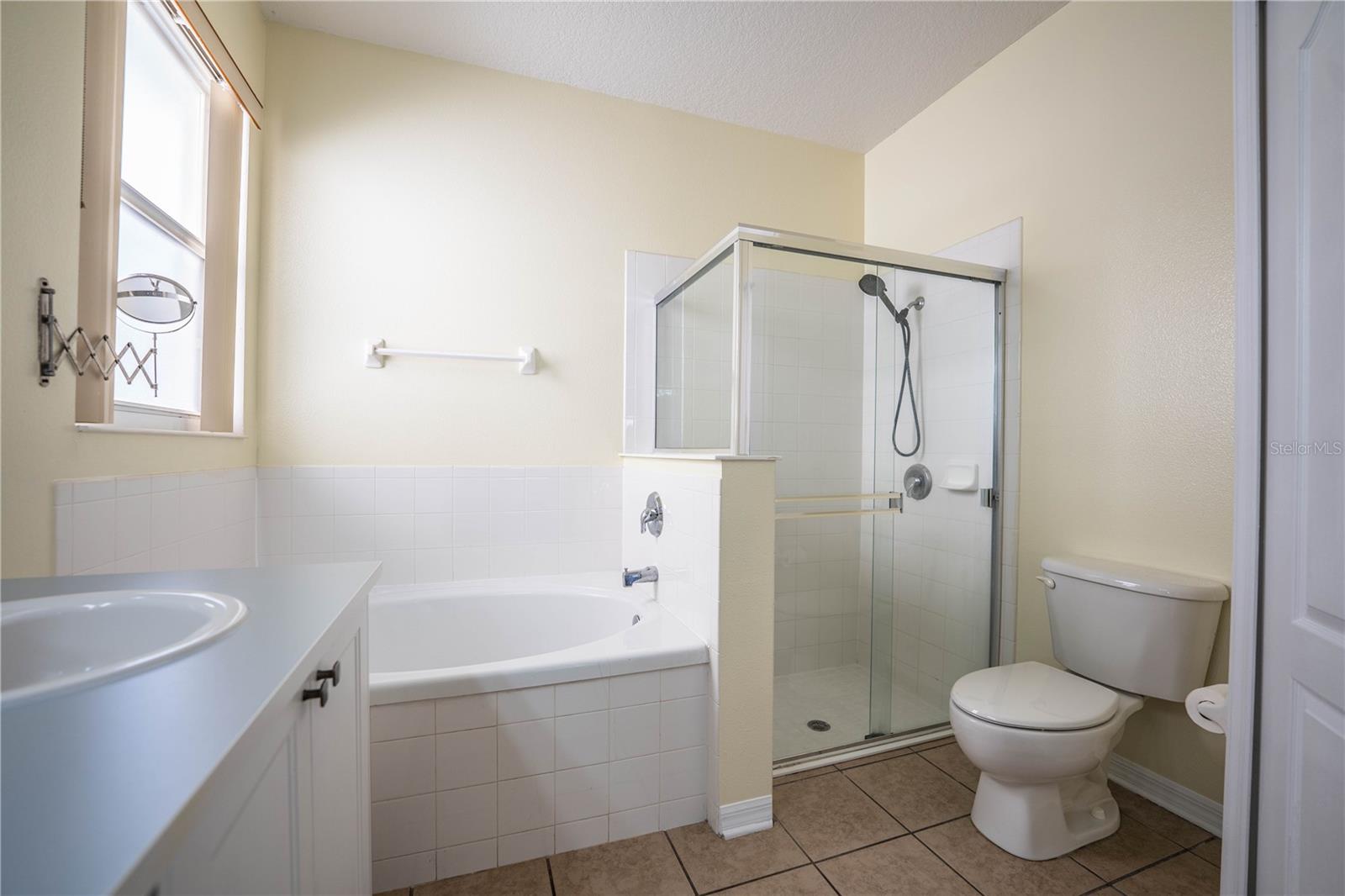 9975 SHADOW CREEK DRIVE, Orlando, FL 32832