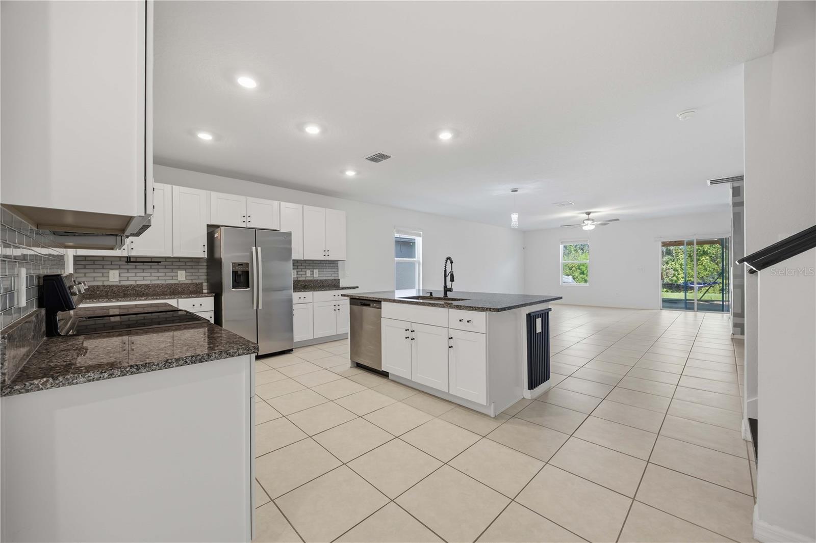 1814 RED LOOP, Lakeland, FL 33801