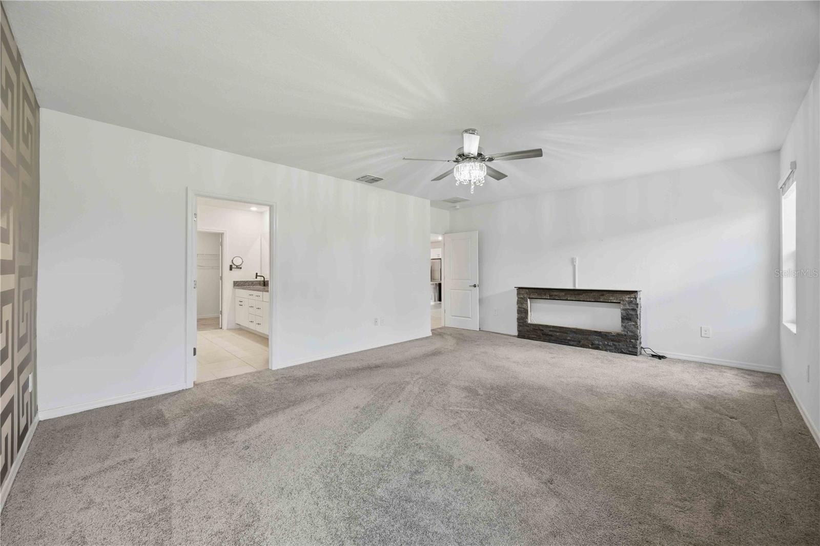 1814 RED LOOP, Lakeland, FL 33801