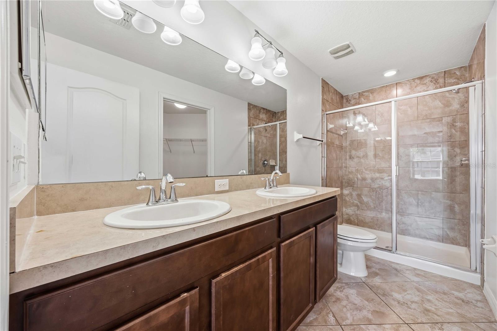 6451 SEDGEFORD DRIVE, Lakeland, FL 33811