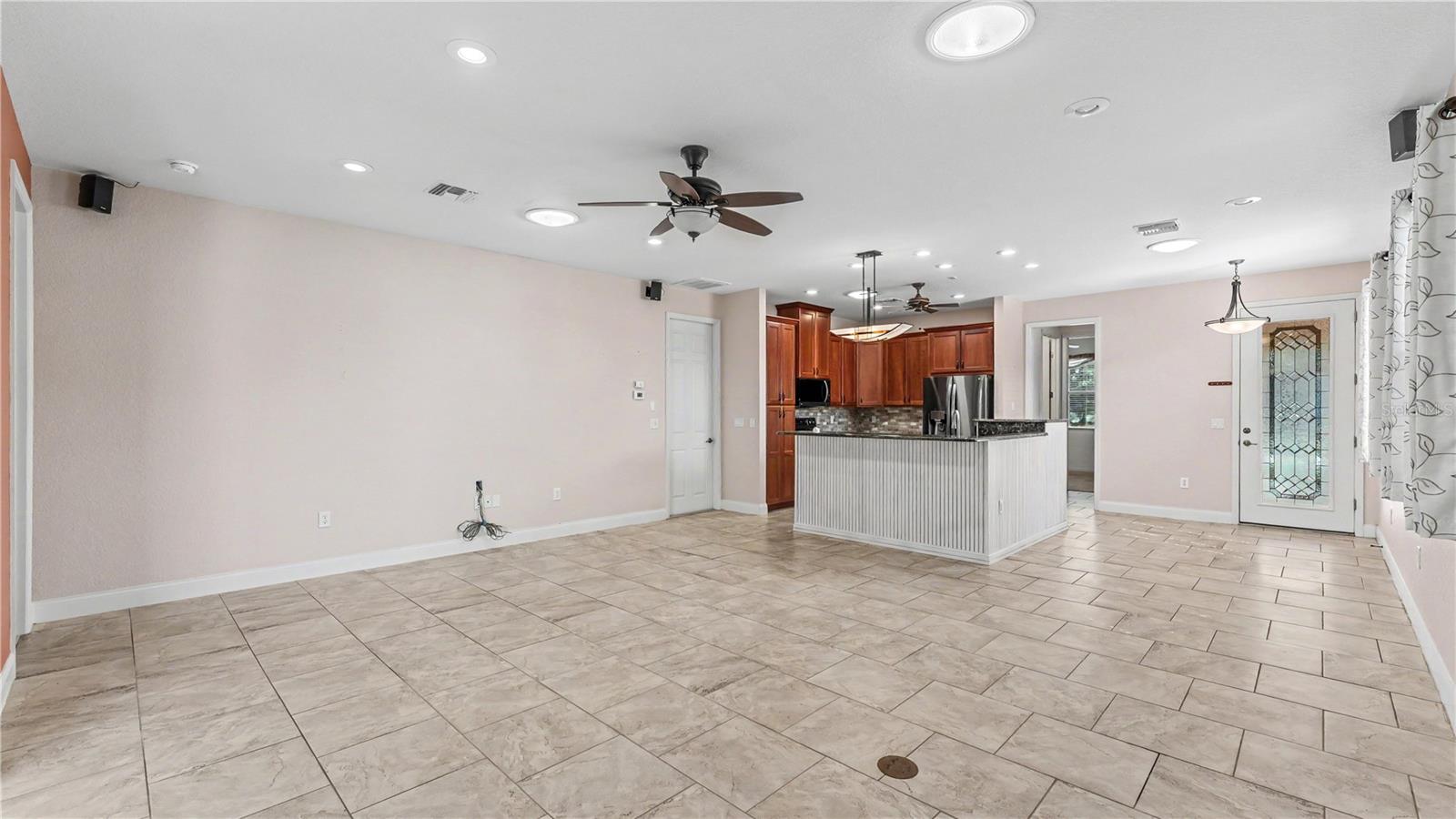 376 NOLANE LANE, Polk City, FL 33868 376 NOLANE LANE, Polk City, FL 33868