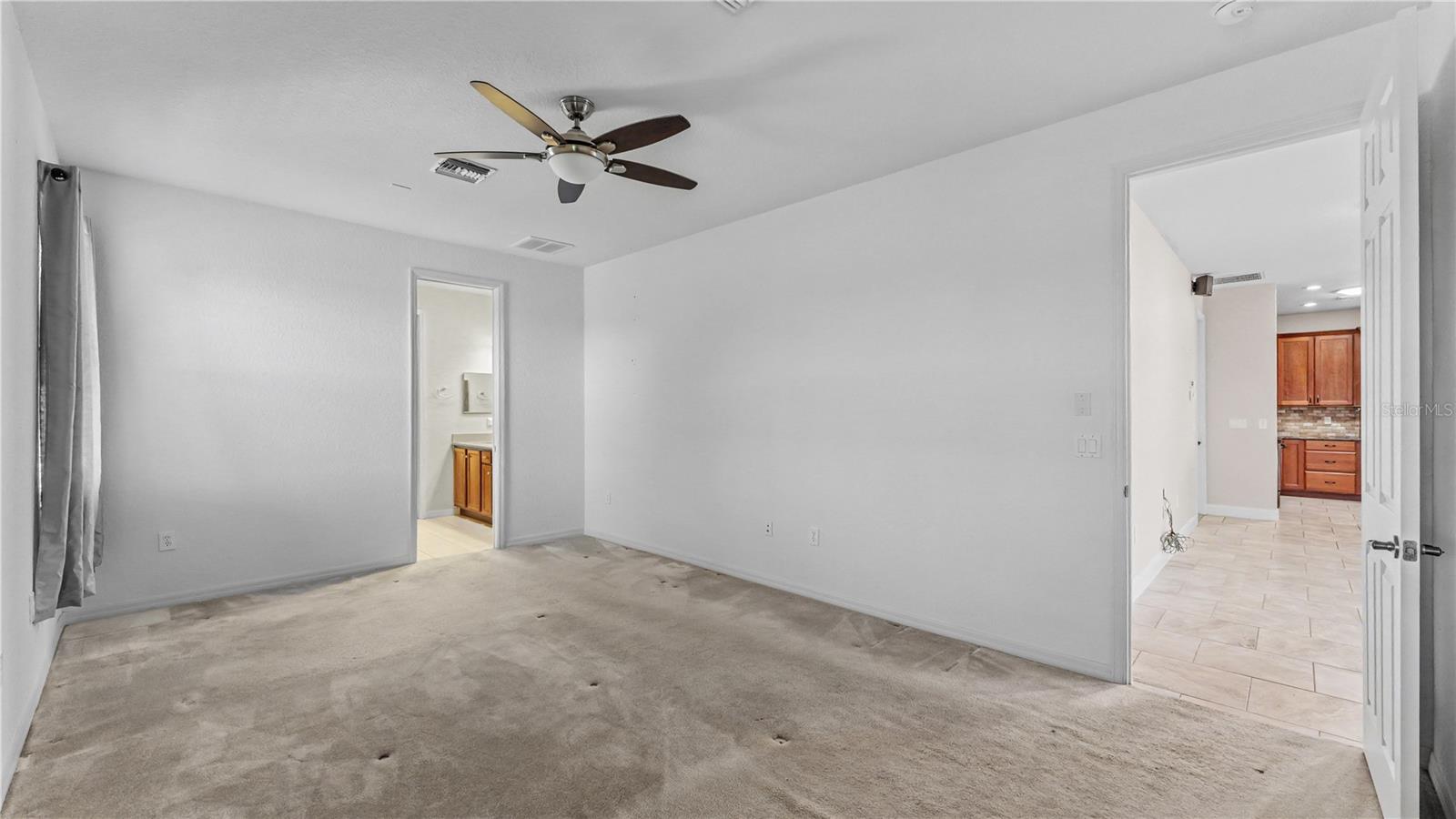 376 NOLANE LANE, Polk City, FL 33868