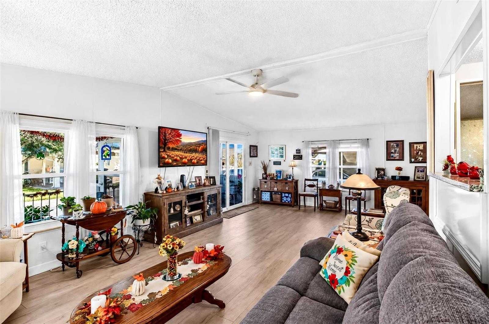 4930 COLONNADES CIRCLE E, Lakeland, FL 33811 4930 COLONNADES CIRCLE E, Lakeland, FL 33811