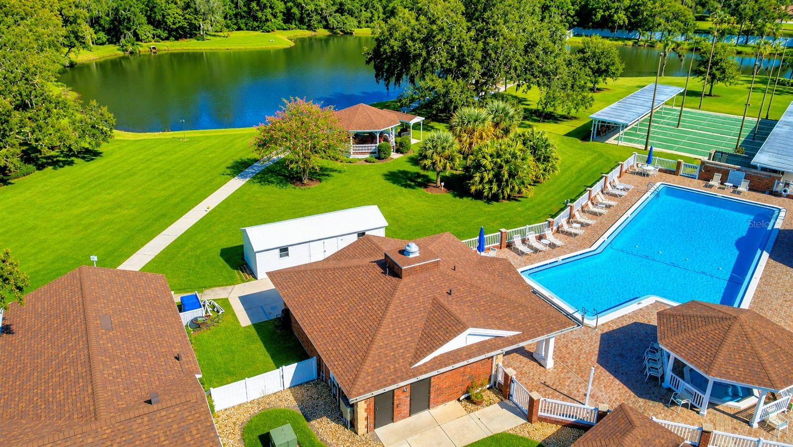 4930 COLONNADES CIRCLE E, Lakeland, FL 33811
