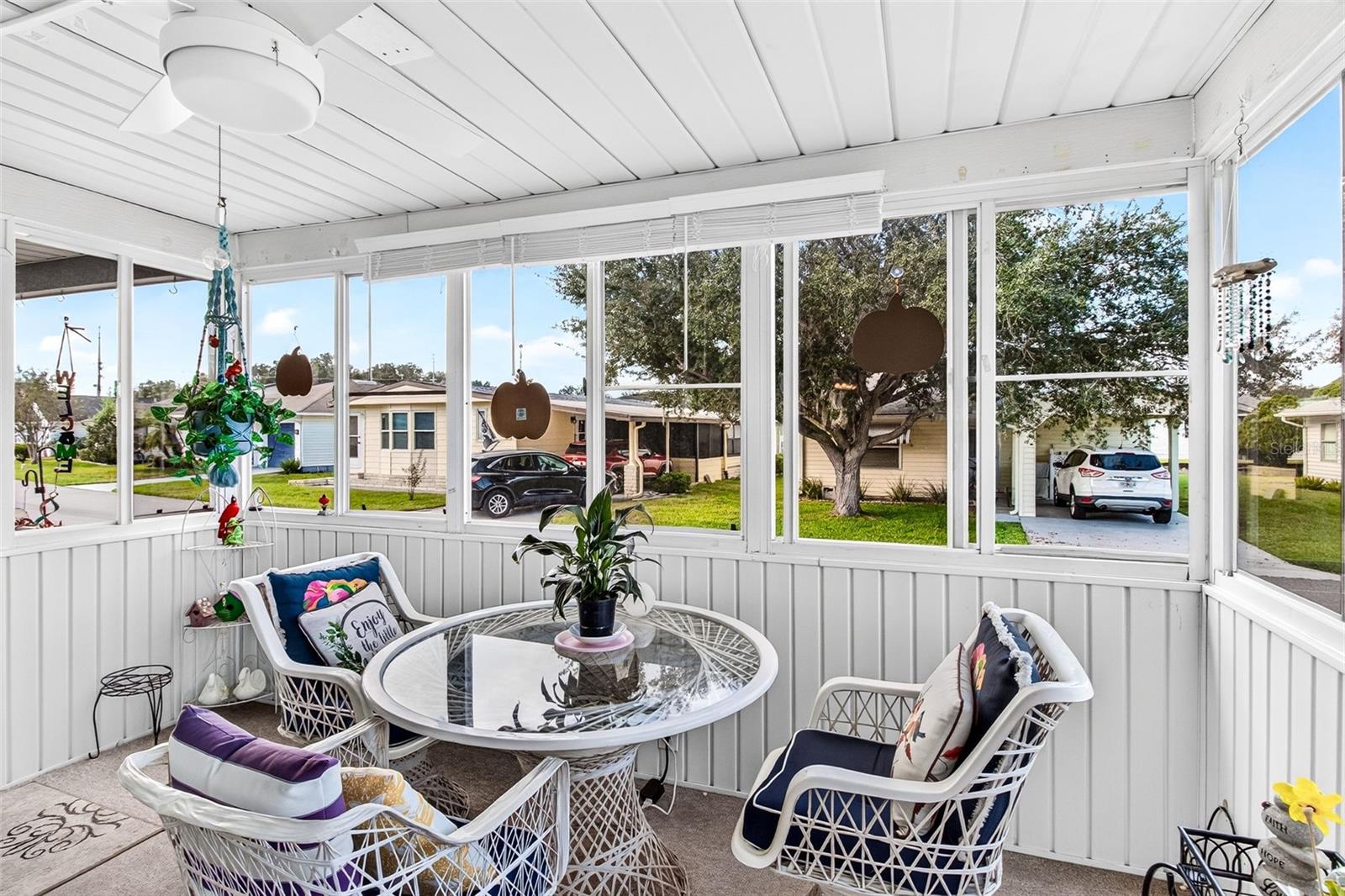 4930 COLONNADES CIRCLE E, Lakeland, FL 33811 4930 COLONNADES CIRCLE E, Lakeland, FL 33811