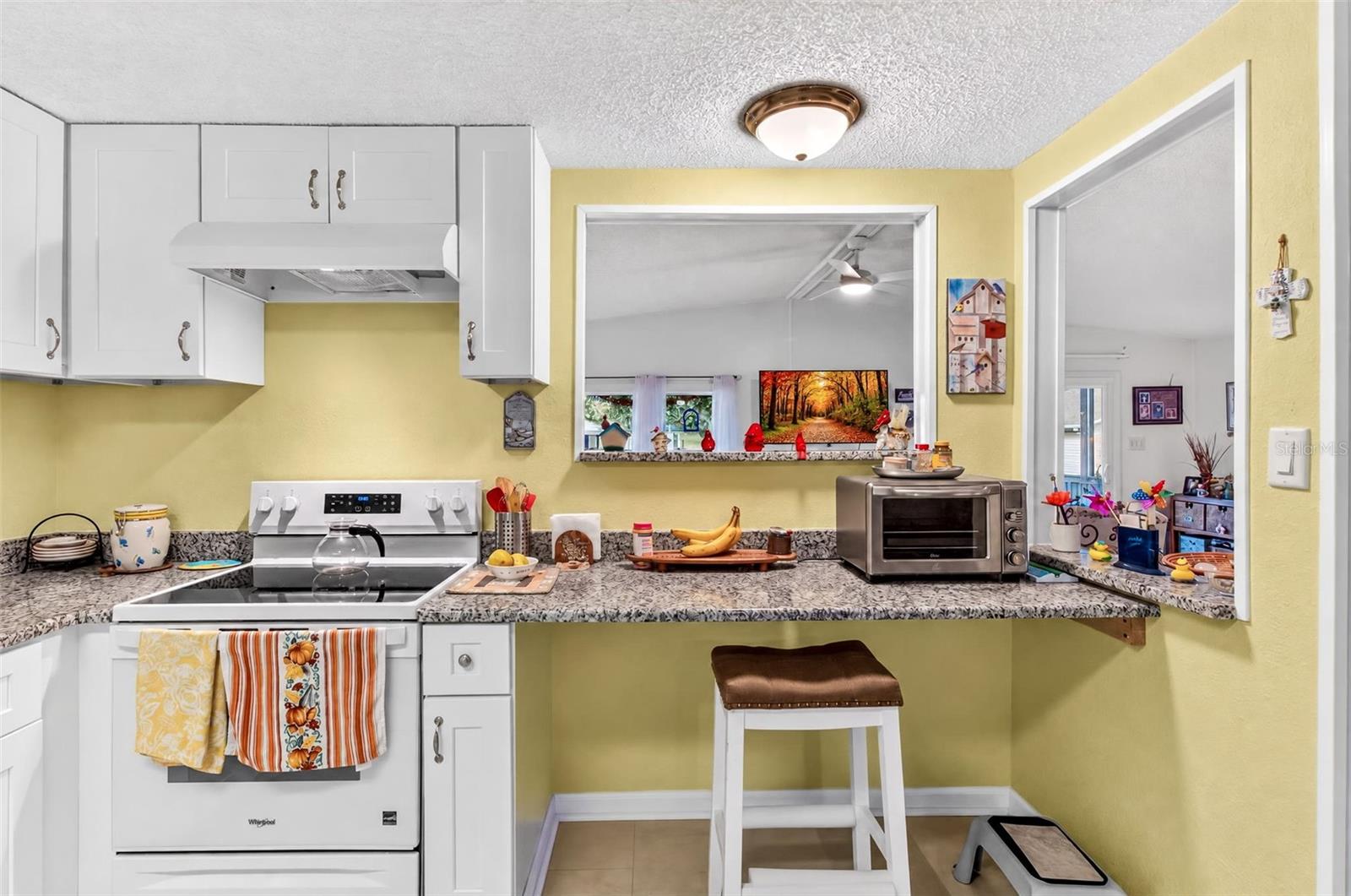 4930 COLONNADES CIRCLE E, Lakeland, FL 33811