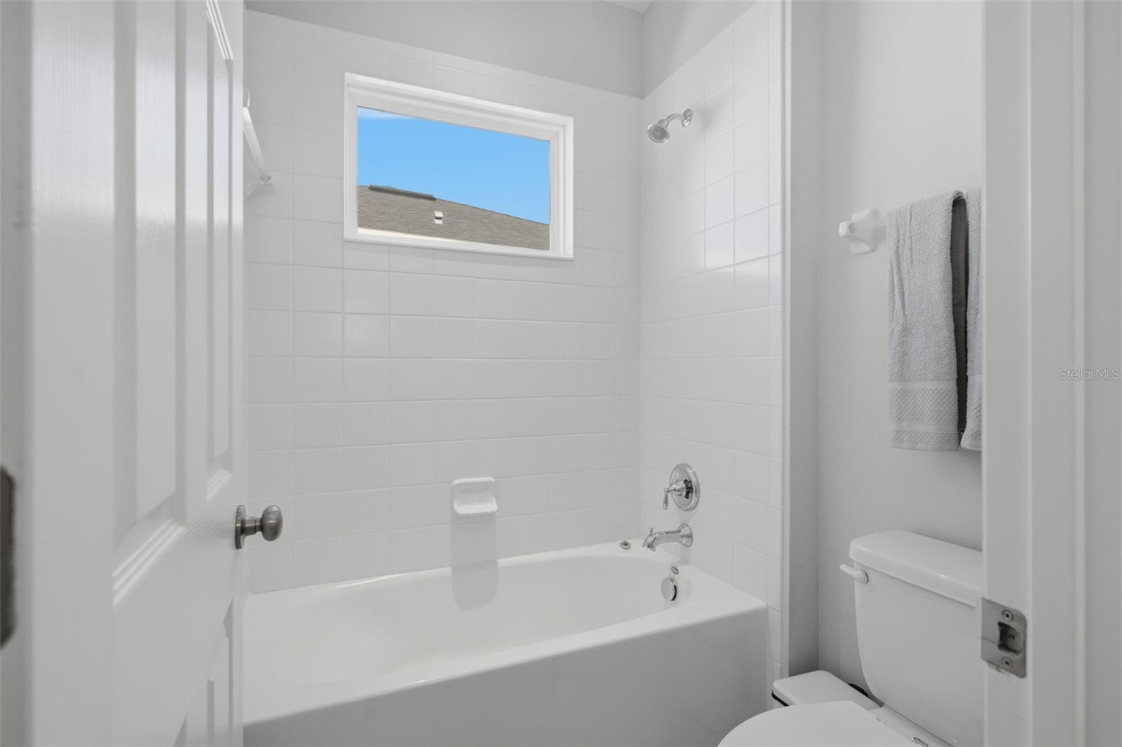 9009 SPRUCE CREEK CIRCLE, Riverview, FL 33578