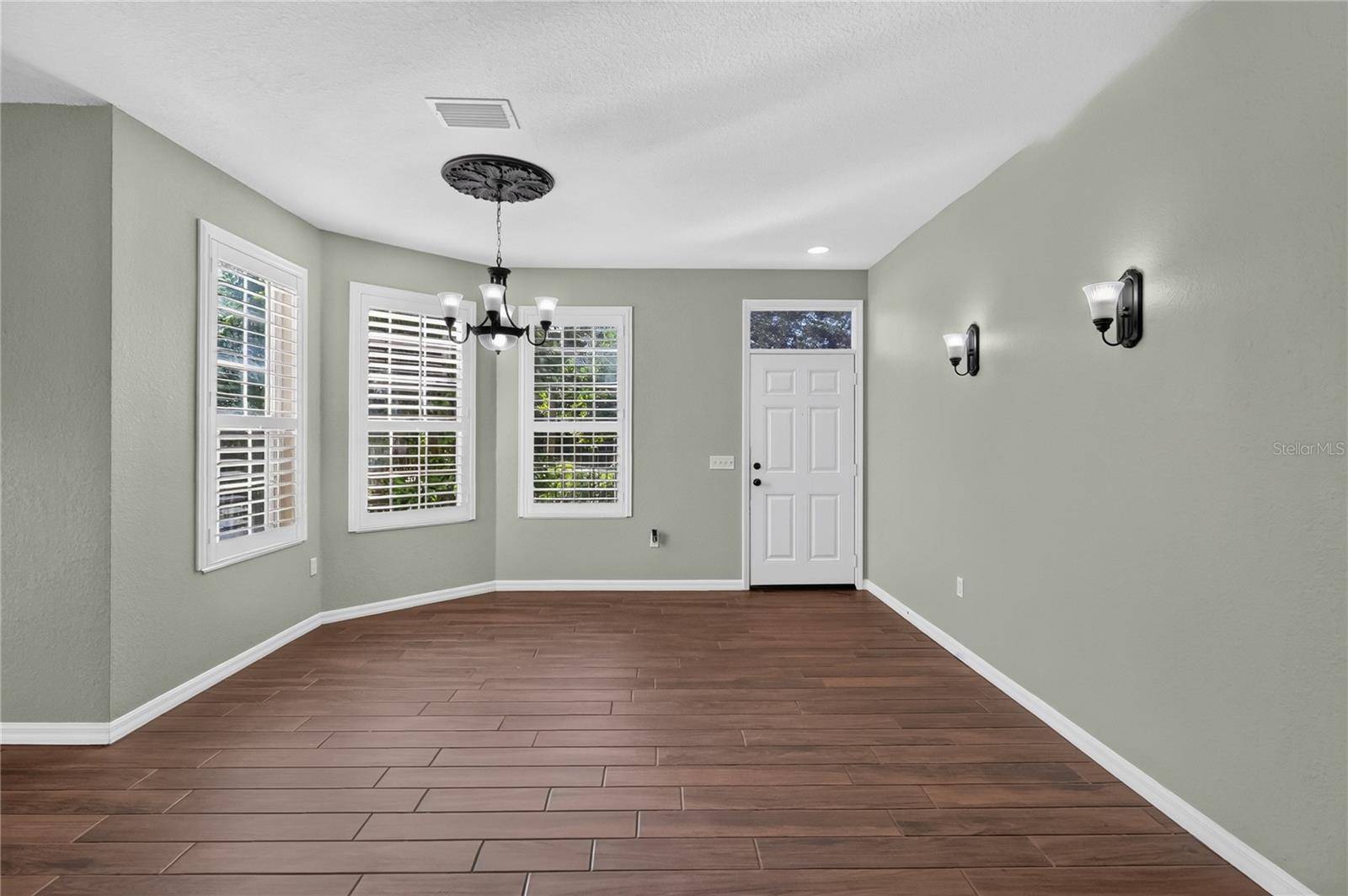 DINING  ROOM