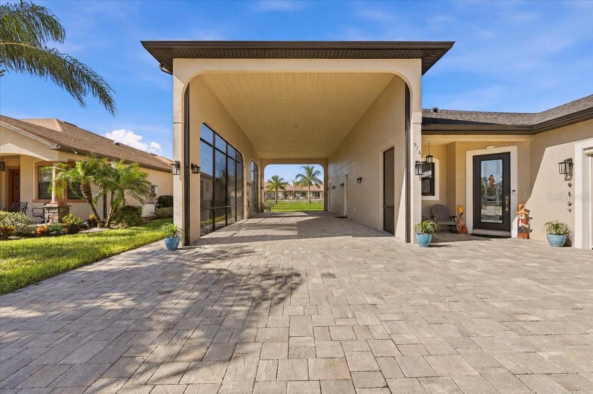 516 HOMECOMING WAY, Polk City, FL 33868