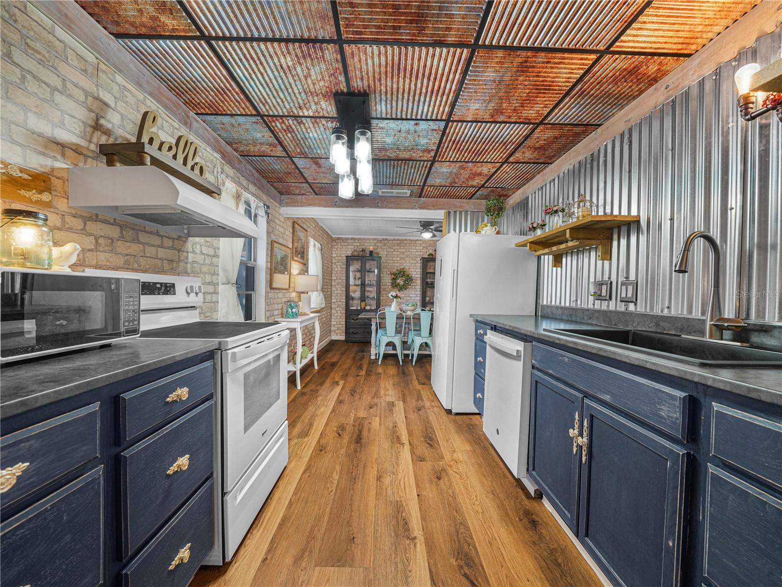 Kitchen Kitchen