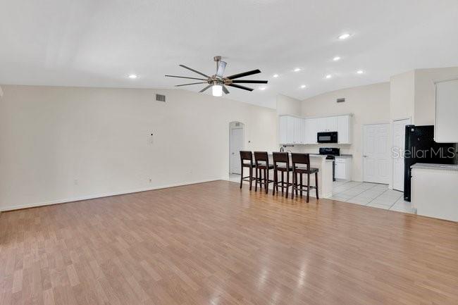 501 LAKE VILLA WAY, Haines City, FL 33844