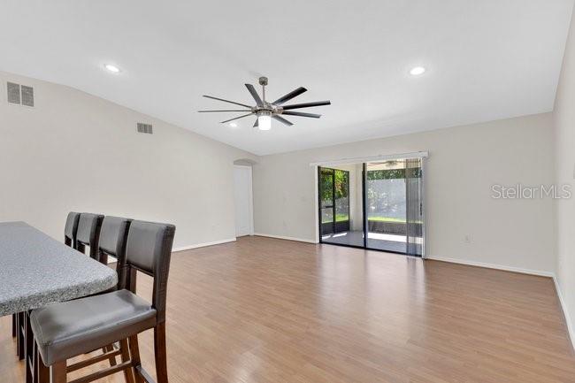 501 LAKE VILLA WAY, Haines City, FL 33844