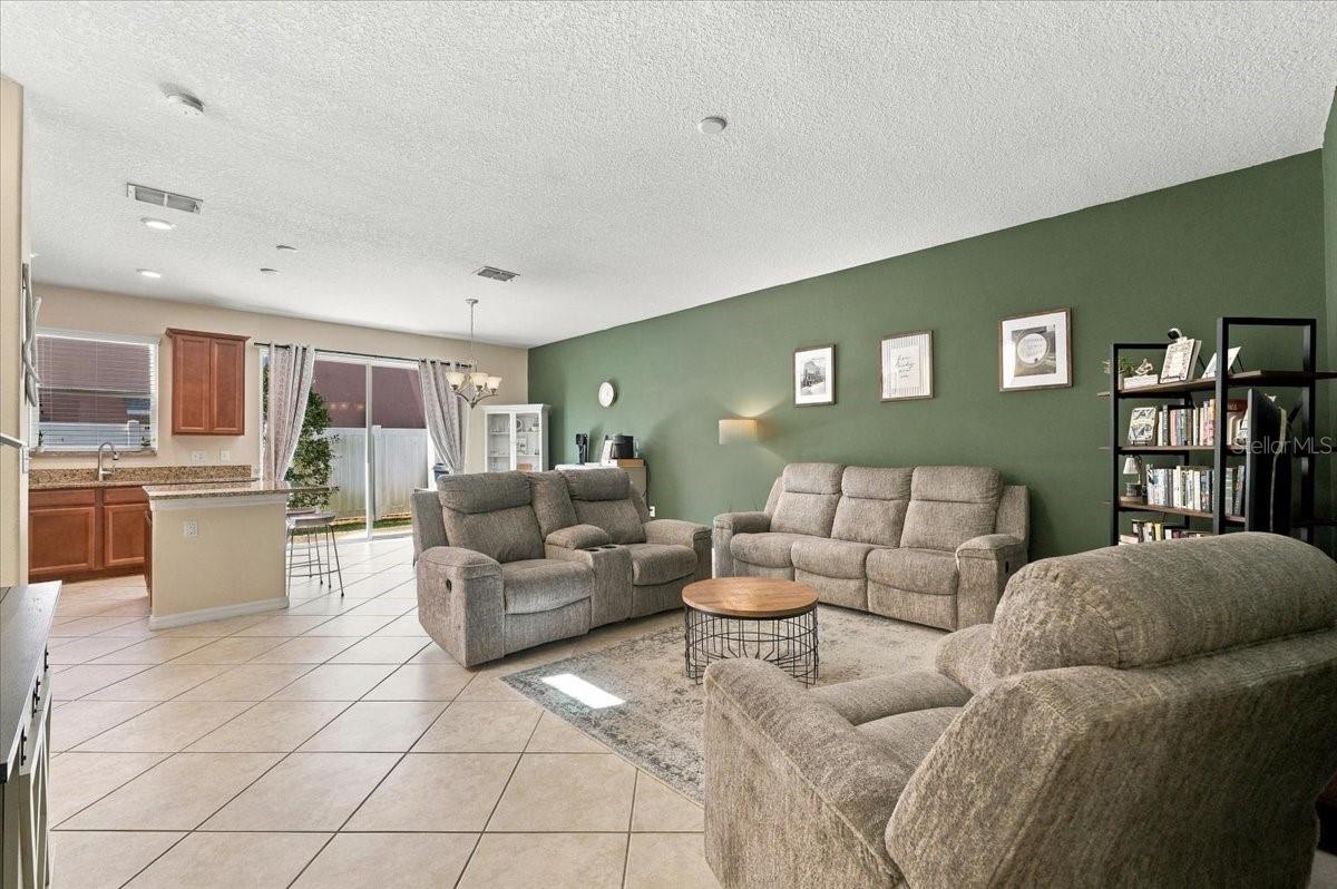 6416 SEDGEFORD DRIVE, Lakeland, FL 33811