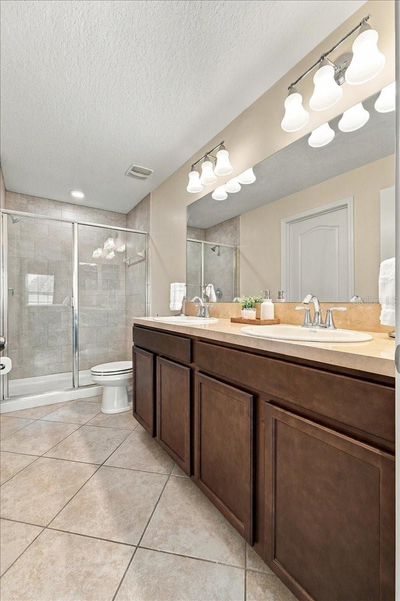 6416 SEDGEFORD DRIVE, Lakeland, FL 33811