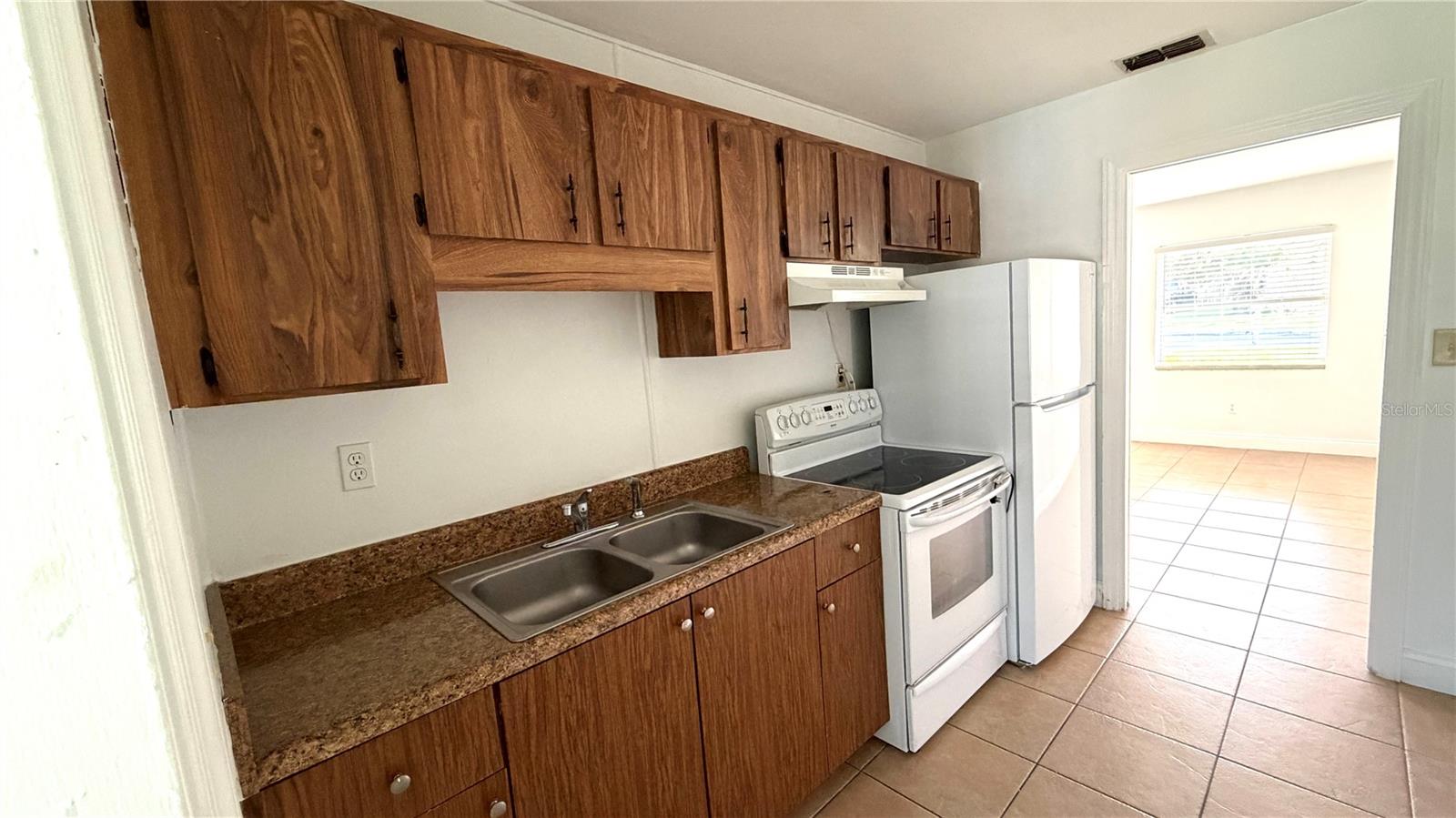 406 E HIBISCUS DRIVE, Lakeland, FL 33803