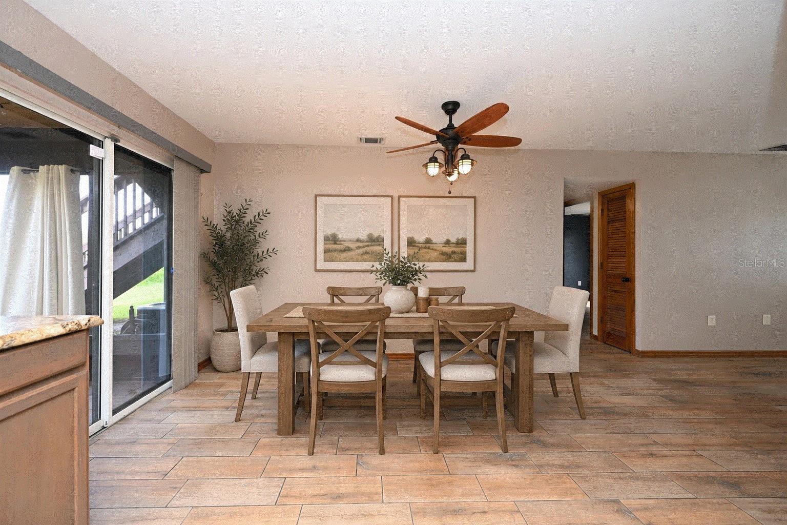 1920 E EDGEWOOD DRIVE, #R3, Lakeland, FL 33803