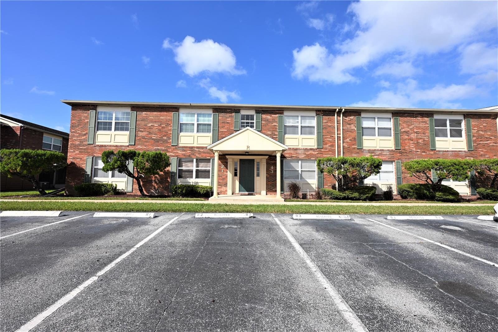1920 E EDGEWOOD DRIVE, #R3, Lakeland, FL 33803