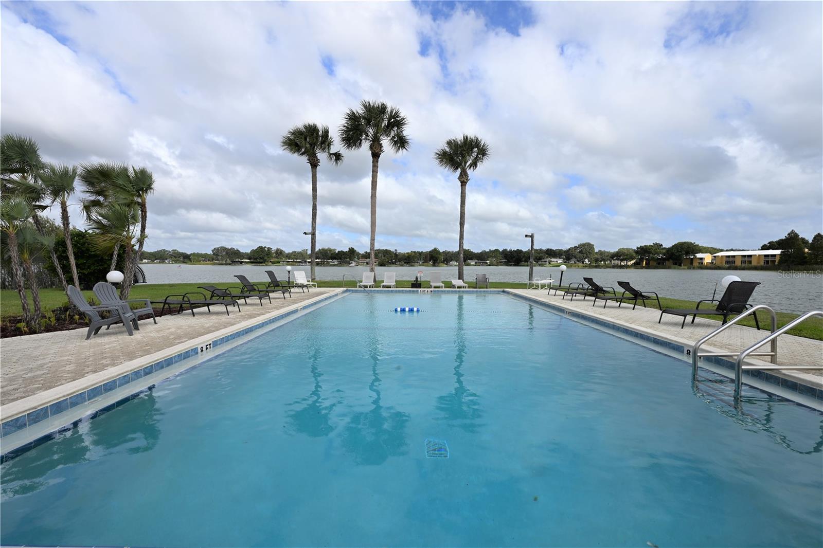1920 E EDGEWOOD DRIVE, #R3, Lakeland, FL 33803